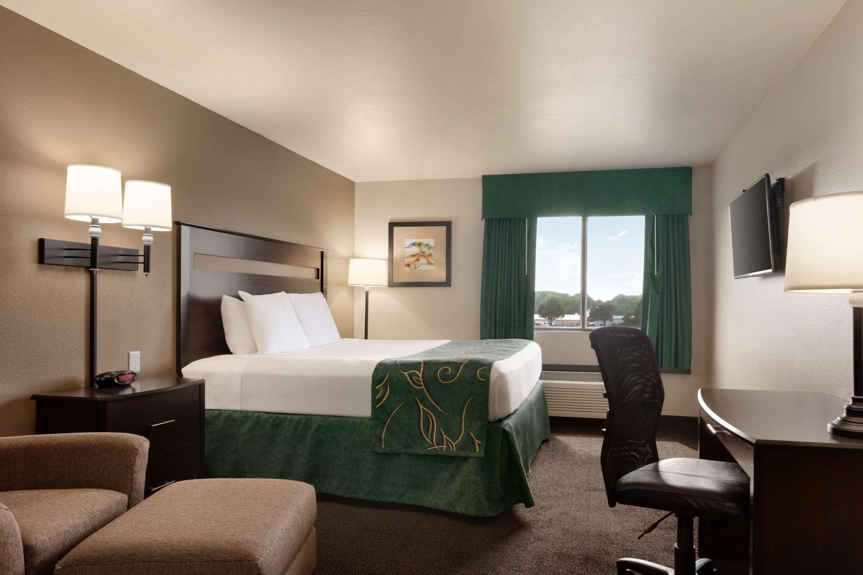 Hotel Baymont By Wyndham