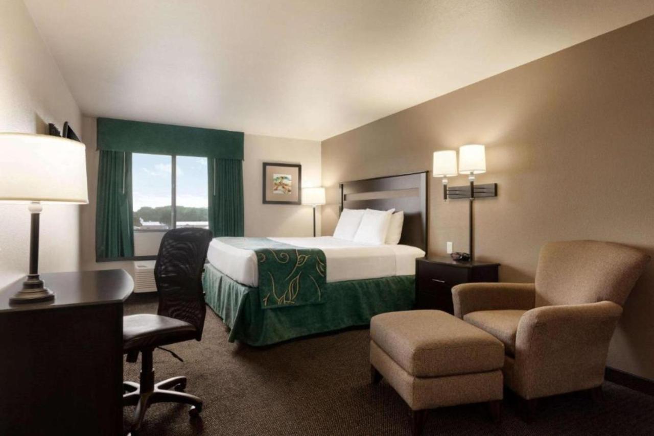 Baymont By Wyndham Wellington